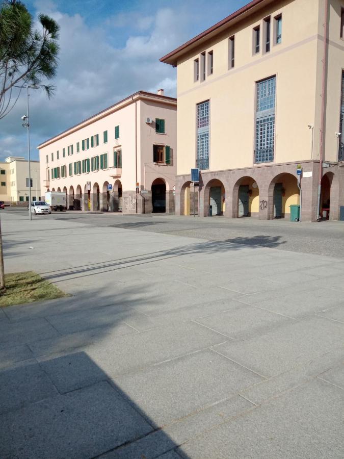 Апартаменты A Casa Di Rossano E Rossella Карбония Экстерьер фото