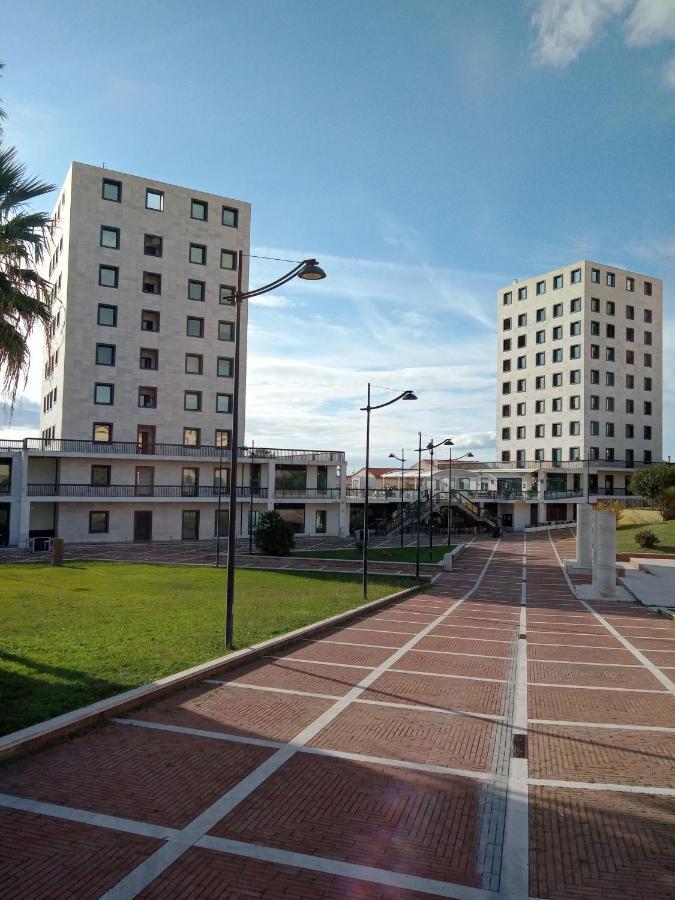 Апартаменты A Casa Di Rossano E Rossella Карбония Экстерьер фото