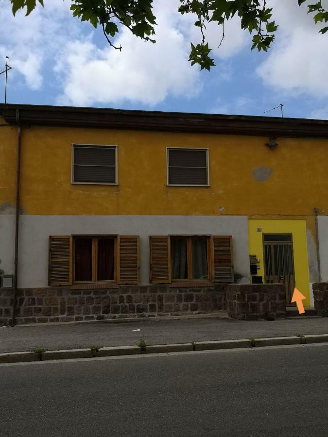 Апартаменты A Casa Di Rossano E Rossella Карбония Экстерьер фото